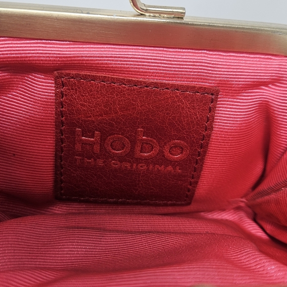 Sold - Picture 4 of 6